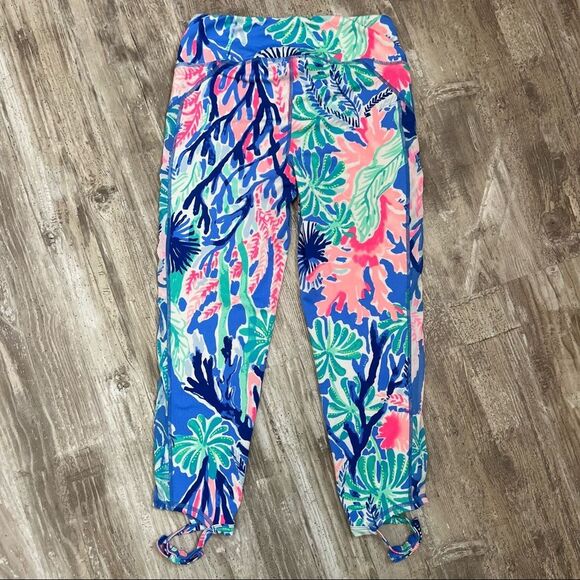 Lilly Pulitzer Gemma Weekender Crop Leggings Luxletic Bow S Multi Jet Stream - Picture 3 of 4